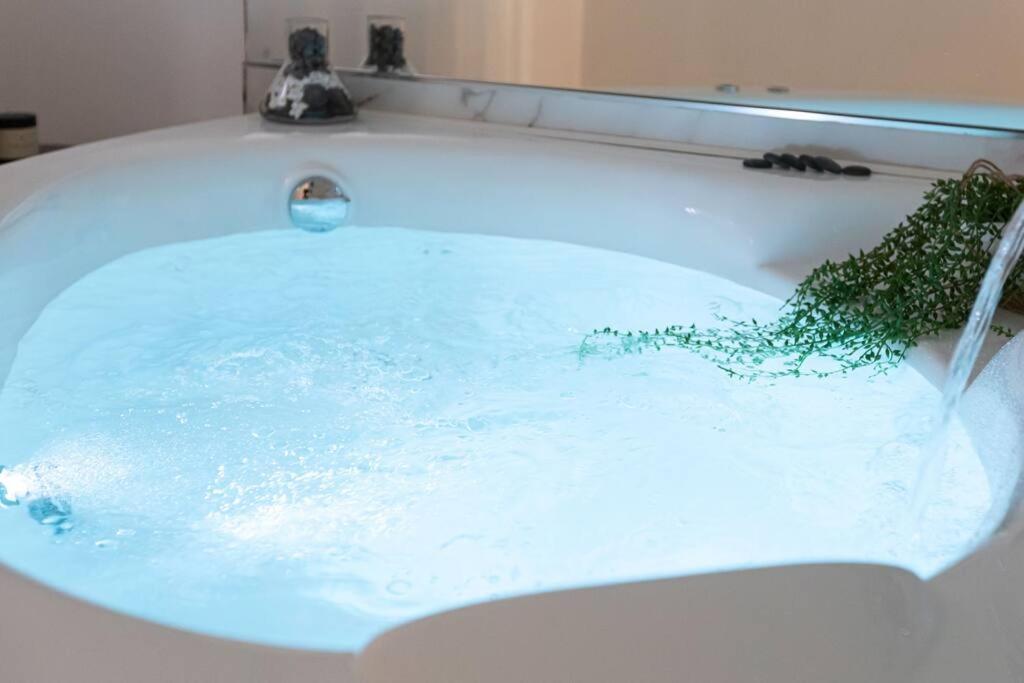 Romantic Jacuzzi Trastevere - Topcollection Appartement Rome